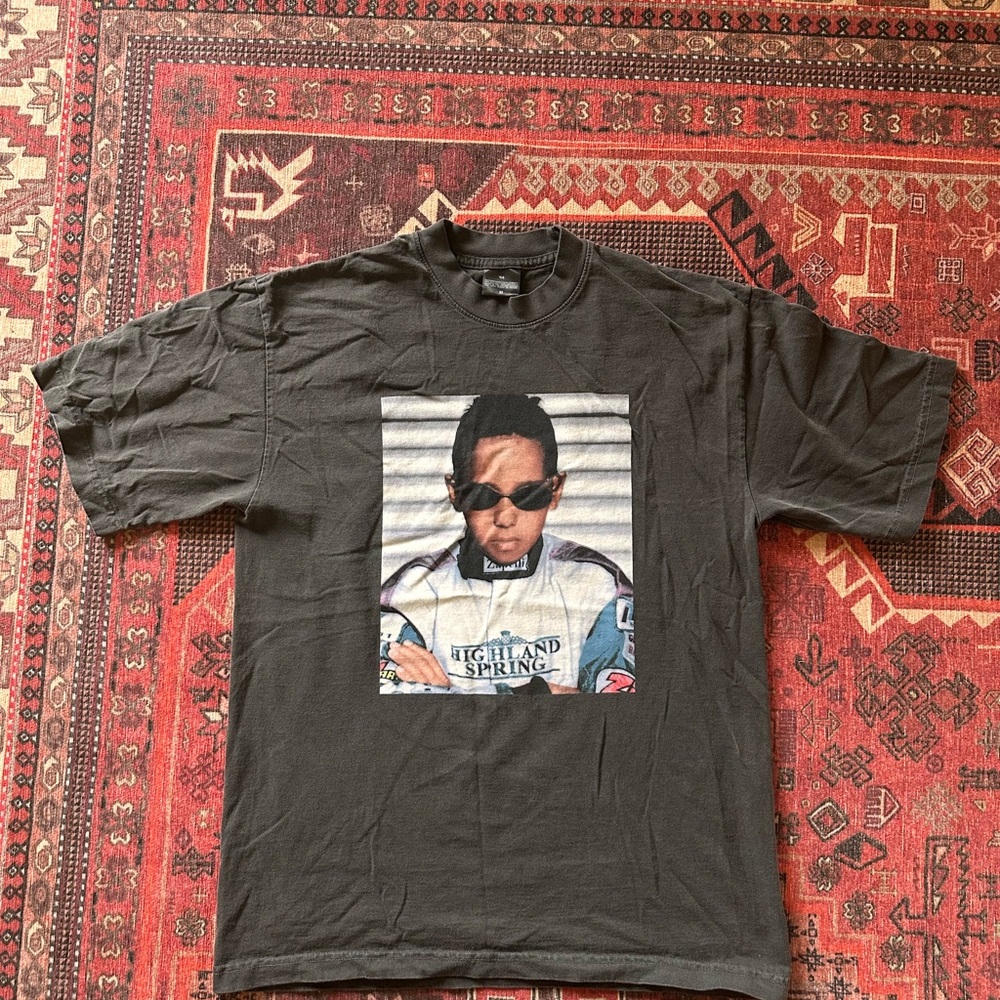 +44 / Lewis Hamilton Graphic T